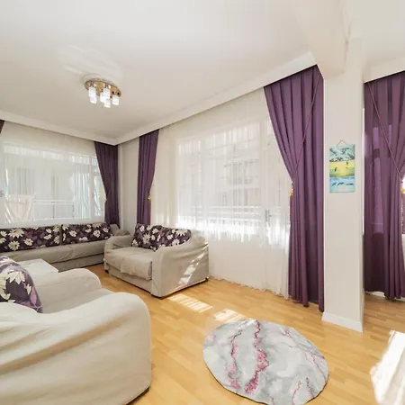 Chic Flat W Balcony 3 Min To Beach In * Antalya